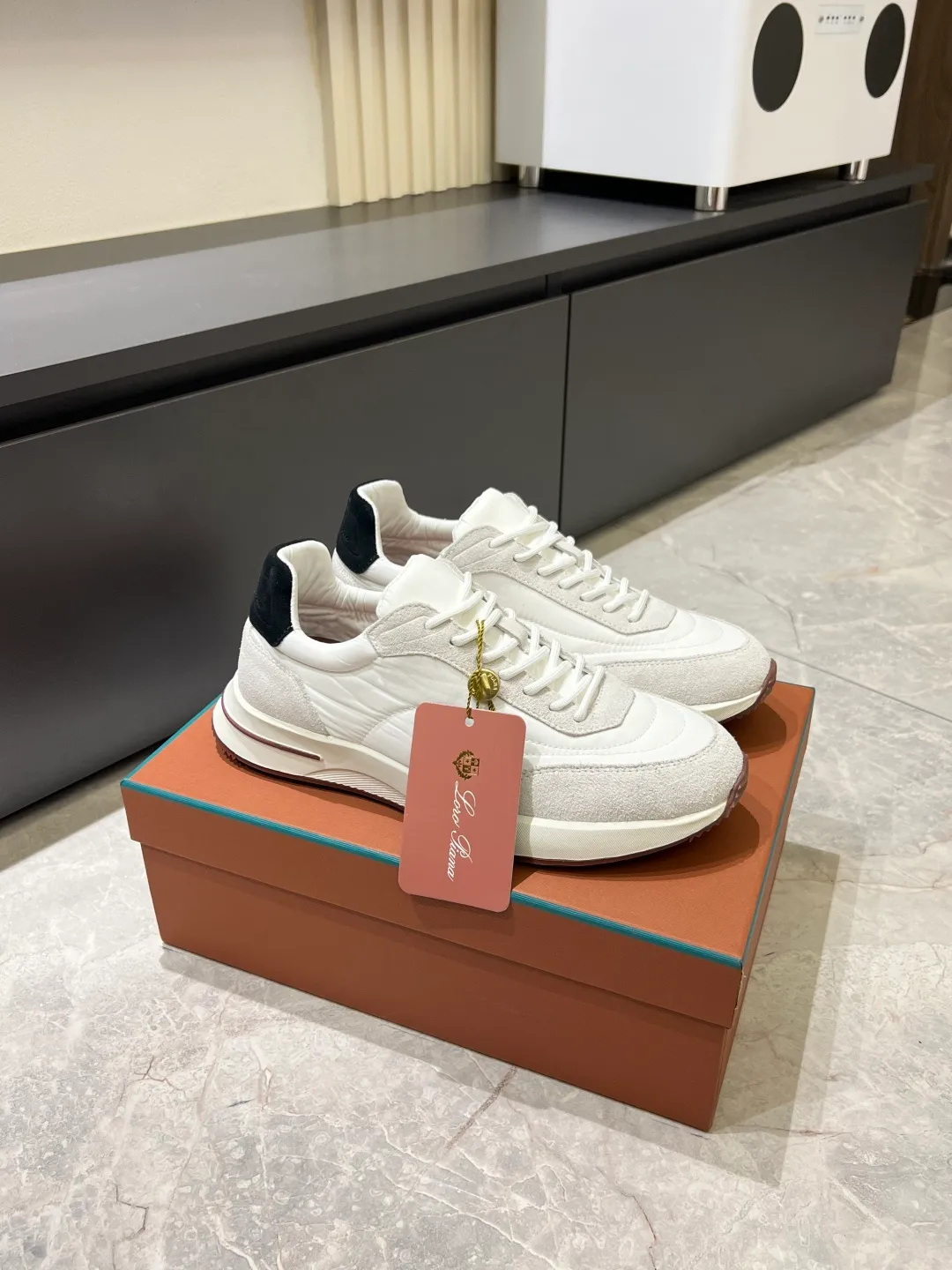 Men's men's shoes 💰p480 Loro men's shoes 💰piana niche classic jogging shoes, men's lace-up casual shoes and sneakers, high-quality lightweight and comfortable fabrics, suitable for outdoor leisure, the color scheme is young and energetic, and it looks great with sportswear or casual suits! Size: 38-44 (45 customized)